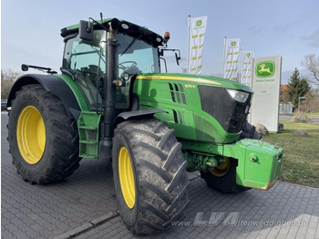 Tracteur agricole JOHN DEERE 6210R