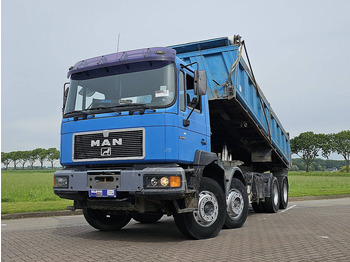 Camion benne MAN F2000