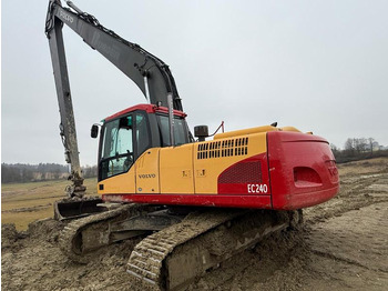 Pelle sur chenille VOLVO EC240CL