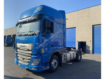 Tracteur routier DAF XF 530