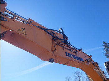 Pelle sur pneus LIEBHERR A900C: photos 5