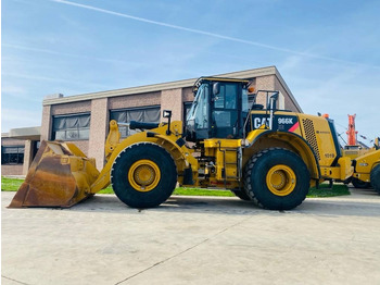 Chargeuse sur pneus CATERPILLAR 966K