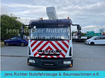 Camion avec nacelle Iveco ML 120EL18 Hubarbeitsbühne isoliert 15 Meter: photos 2