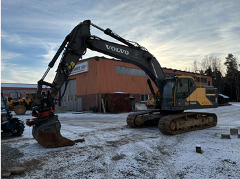 Pelle VOLVO EC300EL