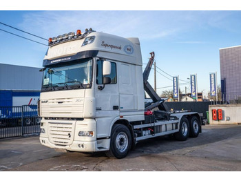 Camion ampliroll DAF XF 105 460