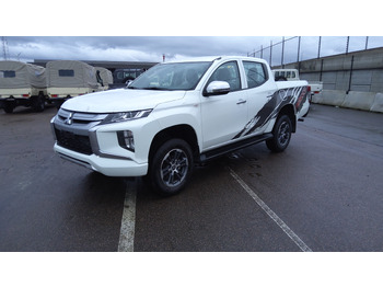 Voiture MITSUBISHI L200