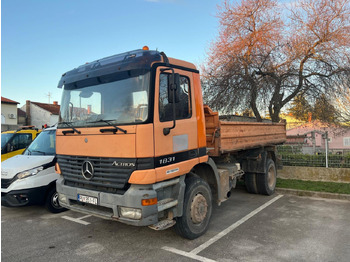 Camion benne MERCEDES-BENZ Actros 1831