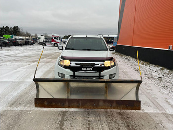 Voiture Isuzu D-max 4x4 SNOW PLOW & SPREADER: photos 4