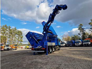 Camion hydrocureur RENAULT