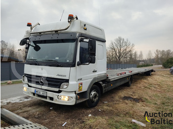 Remorqueuse MERCEDES-BENZ Atego 818