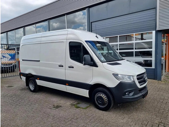 Fourgon utilitaire MERCEDES-BENZ Sprinter 516