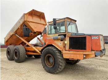 Tombereau articulé VOLVO A25C