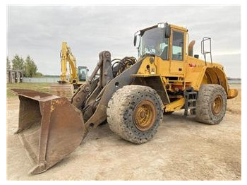 Chargeuse sur pneus VOLVO L150E