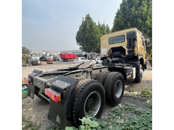 Tracteur routier SINOTRUK HOWO