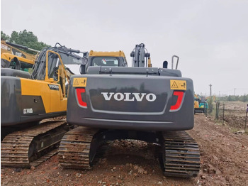 Pelle sur chenille VOLVO EC140DL