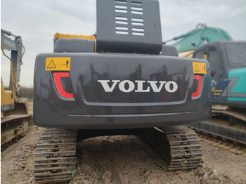 Pelle sur chenille Volvo EC210B: photos 3