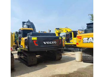 Pelle sur chenille VOLVO EC210D