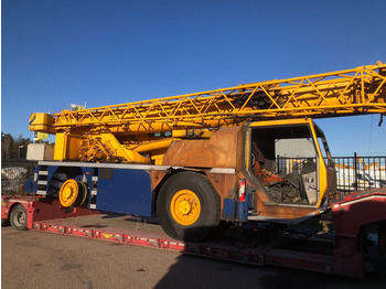 Grue tout-terrain LIEBHERR LTM 1030/2