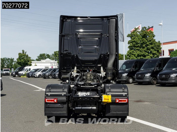 Tracteur routier Mercedes-Benz Actros 1833 Actros 4X2 GigaSpace Retarder 2xTanks LED ACC Navi: photos 5