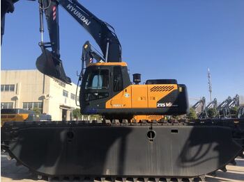 Excavatrice amphibie HYUNDAI