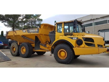 Tombereau articulé VOLVO A30