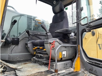 Pelle sur chenille Volvo EC700BLC: photos 4