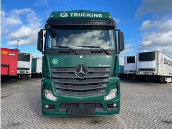 Tracteur routier Mercedes-Benz Actros 1845 BigSpace: photos 2