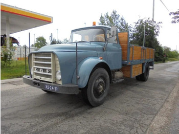 Camion plateau DAF