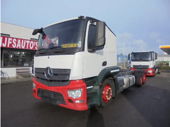 Camion porte-voitures MERCEDES-BENZ