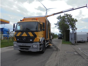 Camion grue MERCEDES-BENZ Axor 1828