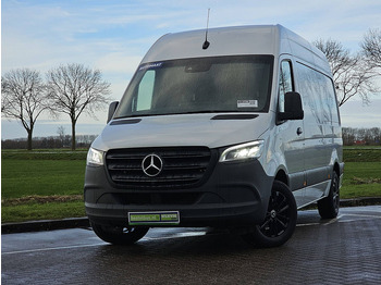 Fourgon utilitaire MERCEDES-BENZ Sprinter 319