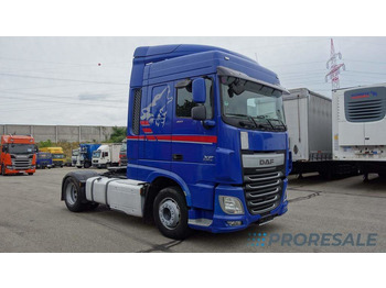 Tracteur routier DAF XF 460