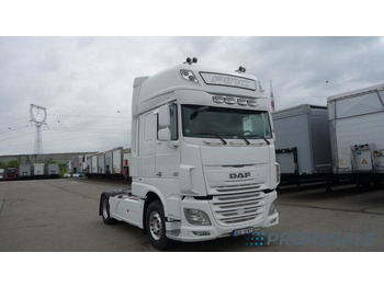 Tracteur routier DAF XF 460