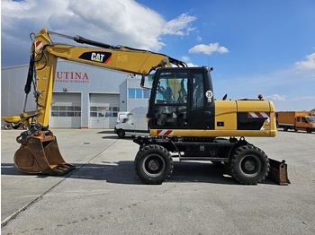 Pelle sur pneus CATERPILLAR M315D