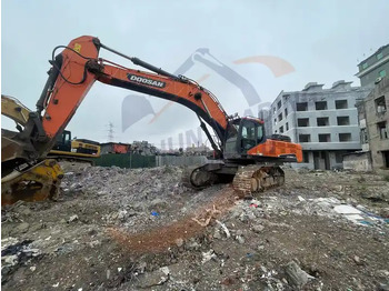 Pelle Large equipment earthmoving machinery 52 tons of imported second-hand Doosan 520 excavator sold cheap: photos 3