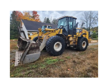 Chargeuse sur pneus CATERPILLAR 966H