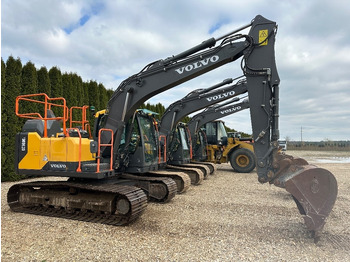 Volvo EC 140 EL  en crédit-bail Volvo EC 140 EL: photos 1