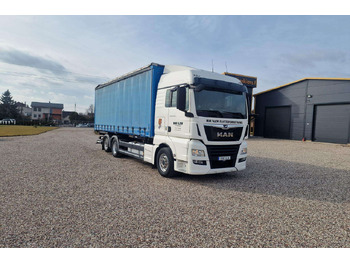 Camion à rideaux coulissants MAN TGX 26.460