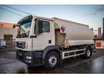 Camion citerne MAN TGM 18.290