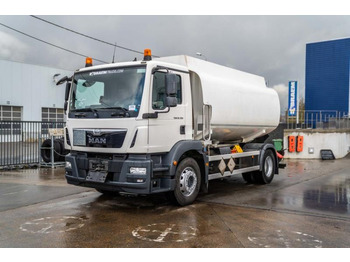 Camion citerne MAN TGM 18.290