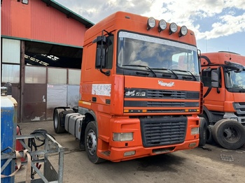 Tracteur routier DAF XF 95 530