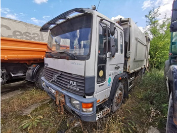 Benne à ordures ménagères VOLVO FL6