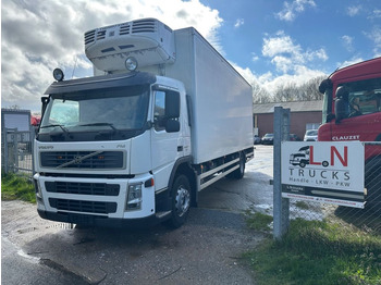 Camion frigorifique VOLVO FM 300