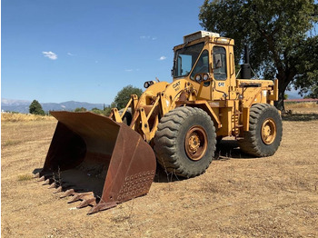 Chargeuse sur pneus CATERPILLAR 966C