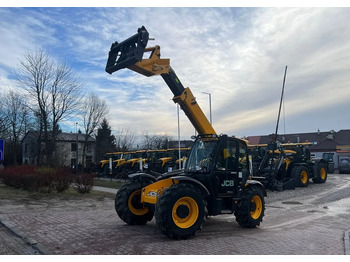 Chariot télescopique JCB