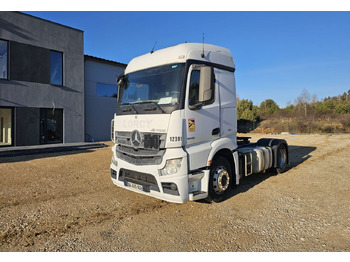 Tracteur routier MERCEDES-BENZ Actros 1843