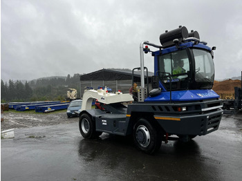 Tracteur portuaire TERBERG