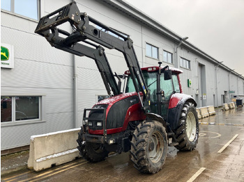 Tracteur agricole VALTRA M130