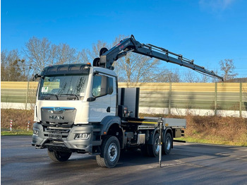 Camion plateau MAN TGS 33.440