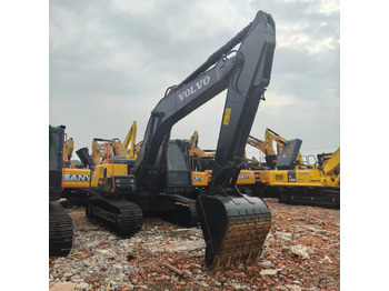 Pelle sur chenille VOLVO EC210